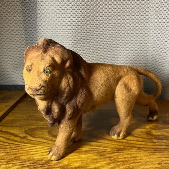 Vintage Flocked Lion and Tiger Figurine Toys Emerald Rhinestone Eyes - Picture 6 of 9